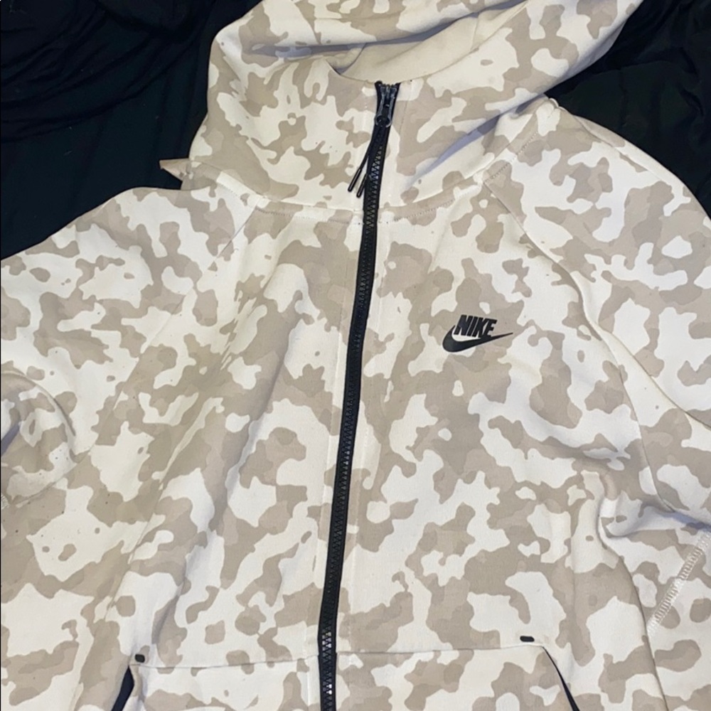 COPY - Camo Nike Tech Jacket With Joggers